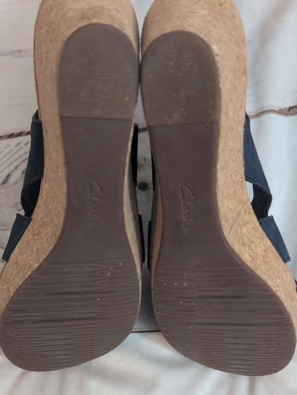 Clarks Collection Peep Toe Wedge Sandles Women's size 10 Navy Blue - Picture 5 of 8